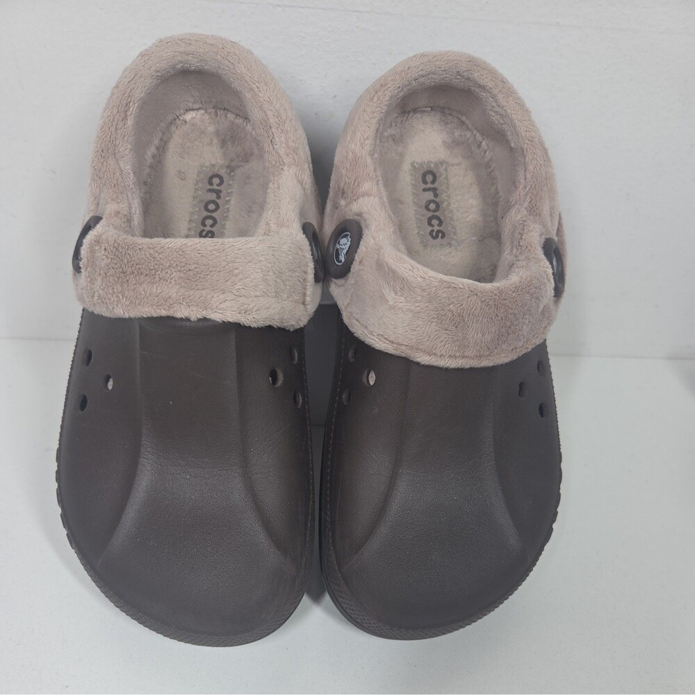Crocs Fleece Lined Winter Clogs M6/W8 Brown Slippers Slip on Mules Comfort Cozy